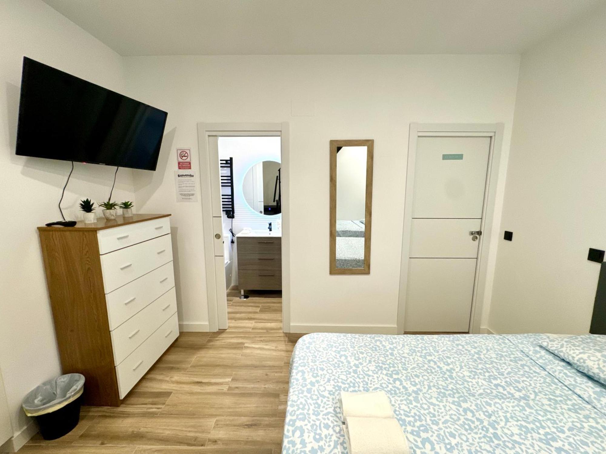 Apartamentos Castillejos Madrid Esterno foto
